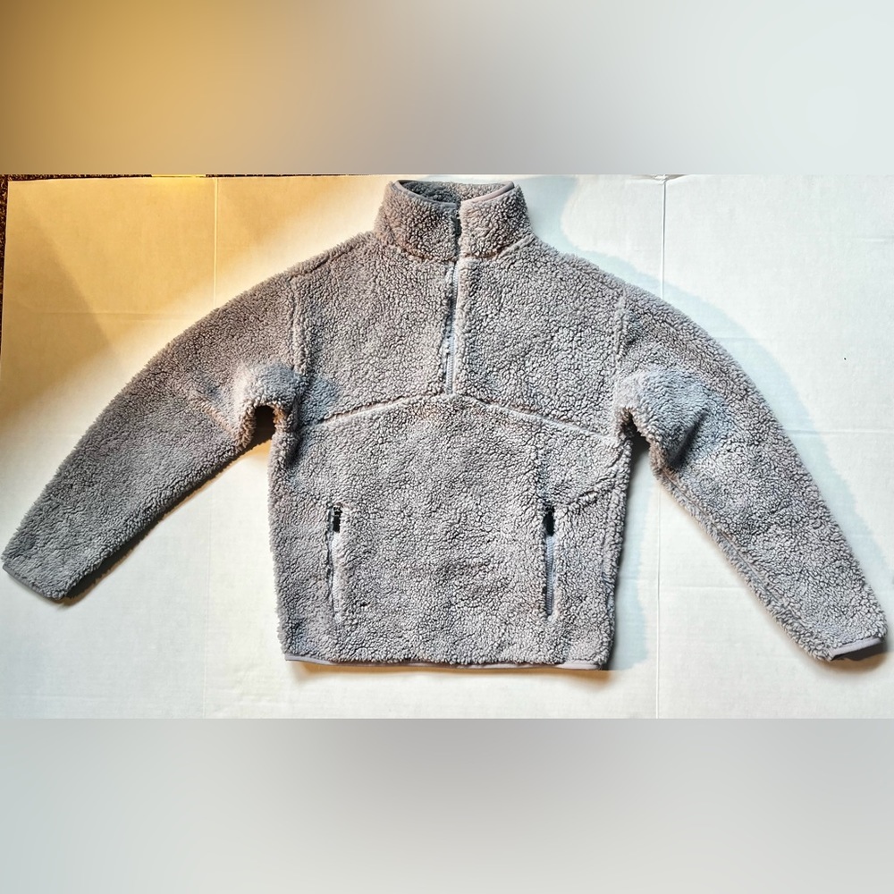 Gaiam silver/gray women’s sweater.